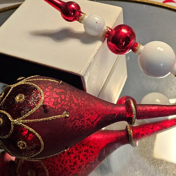 Frontgate Christmas Ornaments  set of 2 - Picture 1 of 5